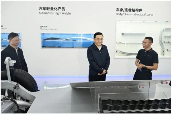 費高云在合肥經開區調研企業